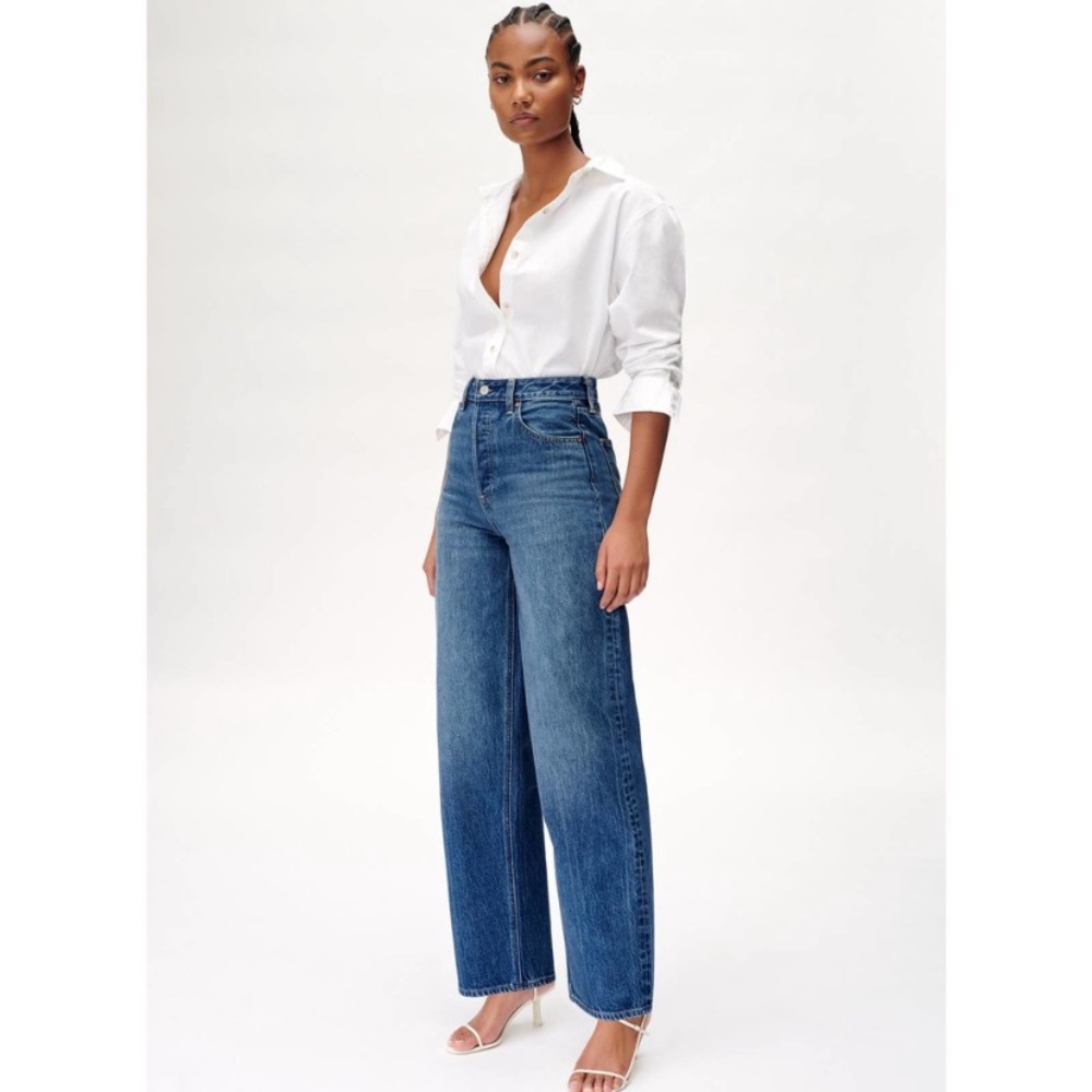 Denim Forum High Rise Curve 31L Jeans